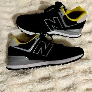 Figs New Balance 574 Black sz 8